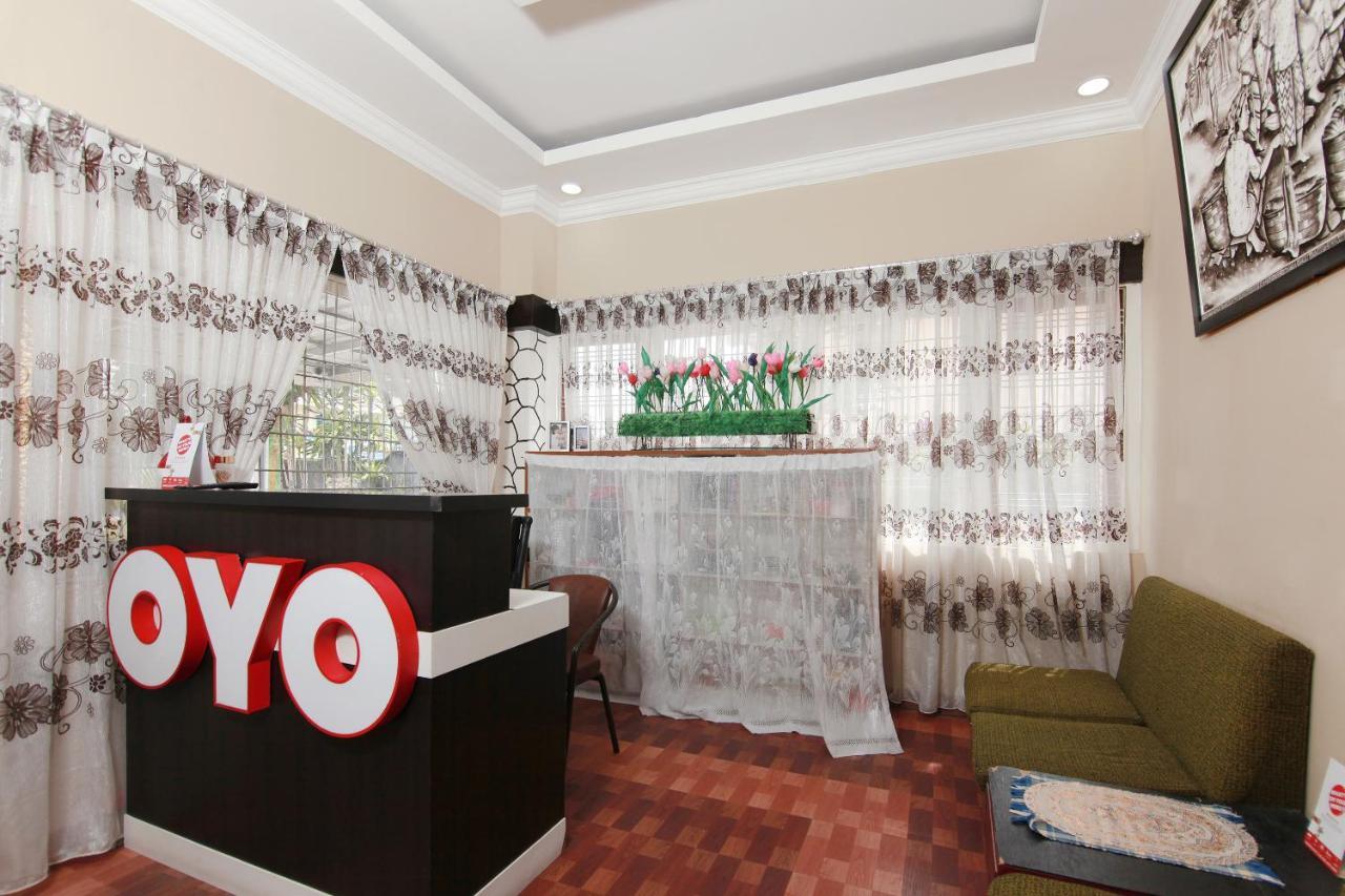 בראסטגי Oyo 799 Hotel Dieng מראה חיצוני תמונה