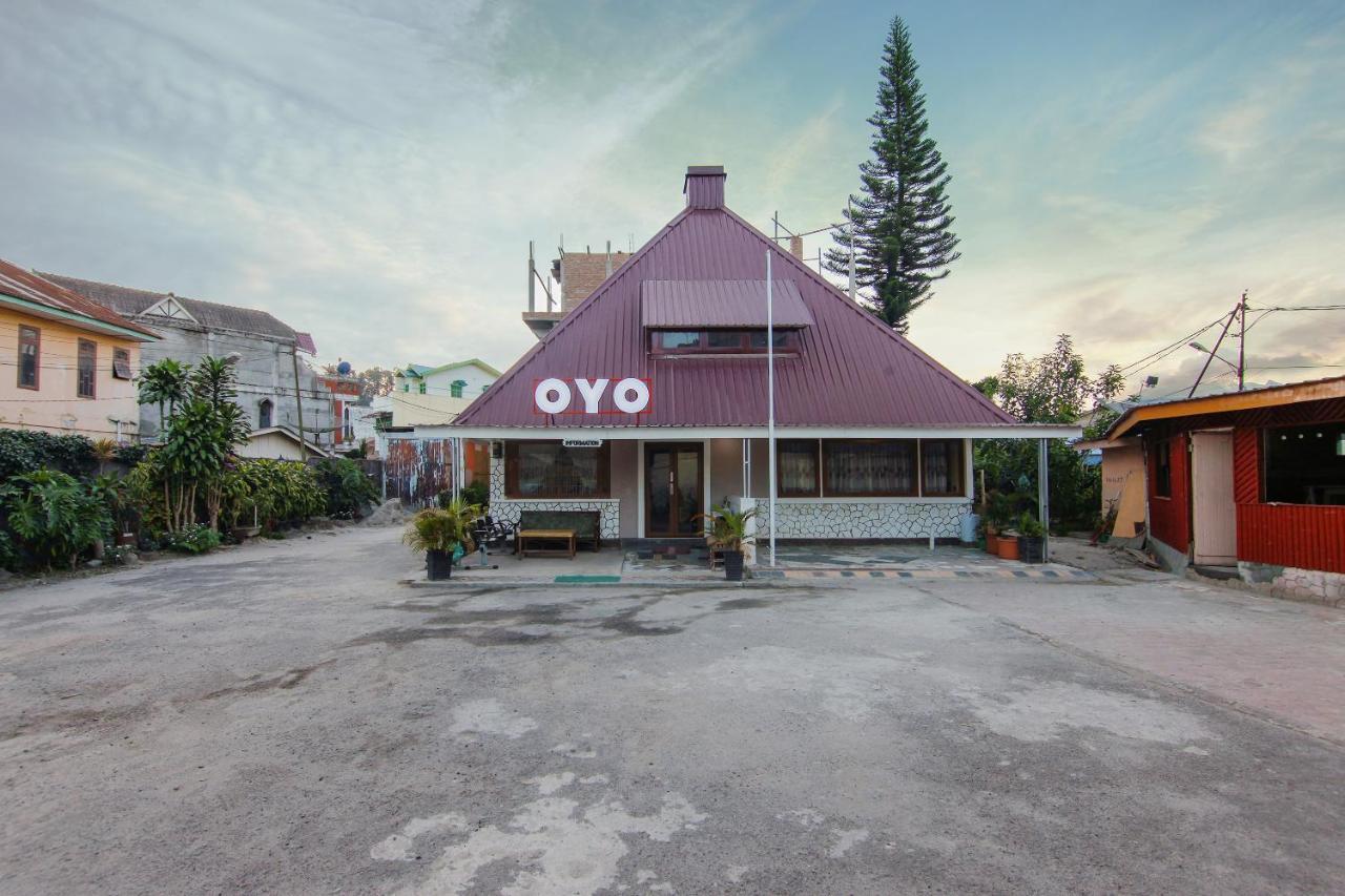 בראסטגי Oyo 799 Hotel Dieng מראה חיצוני תמונה